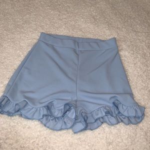 Blue frill hem shorts